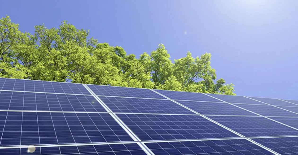 太陽光と蓄電池を設置した住宅